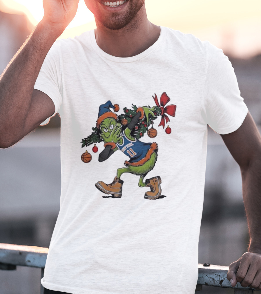 Grinch X Jalen Brunson 3 Point Celebration Christmas Knicks Basketball Holiday T-Shirt