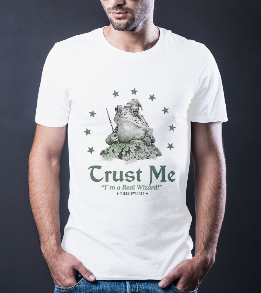 Trust Me Frog I'm A Real Wizard Magical Starry Frog Wizardry T-Shirt
