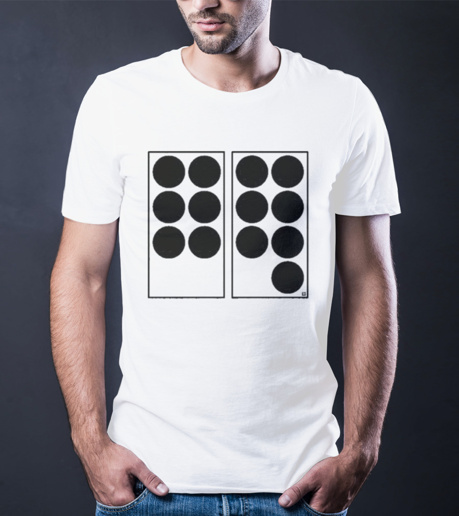 Six Seven Dots Circle Grid Pattern Retro Aesthetic T-Shirt