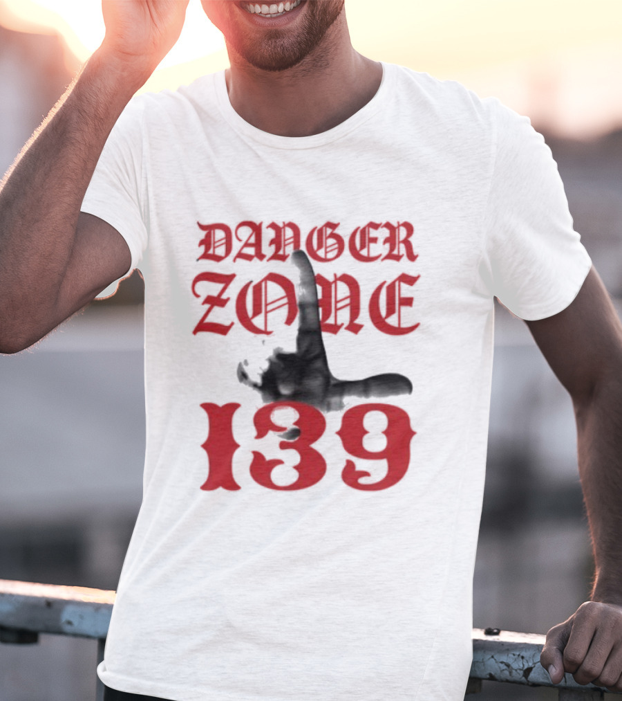 Danger Zone Harlem 139 Hand NYC 1939 T-Shirt