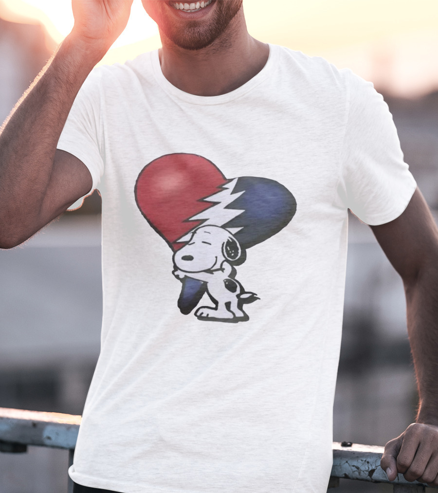 Snoopy Hug Heart Grateful Dead Lightning Bolt T-Shirt