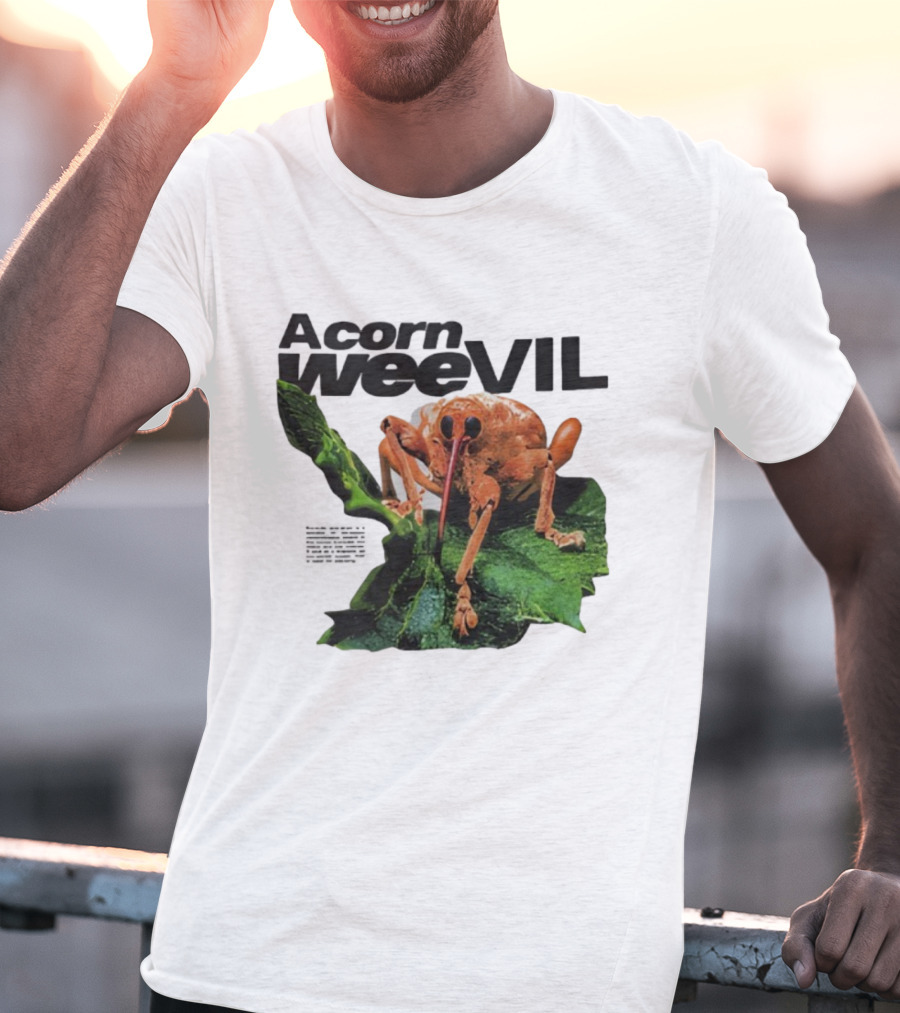 Acorn Weevil On Leaf Close-Up Stare T-Shirt