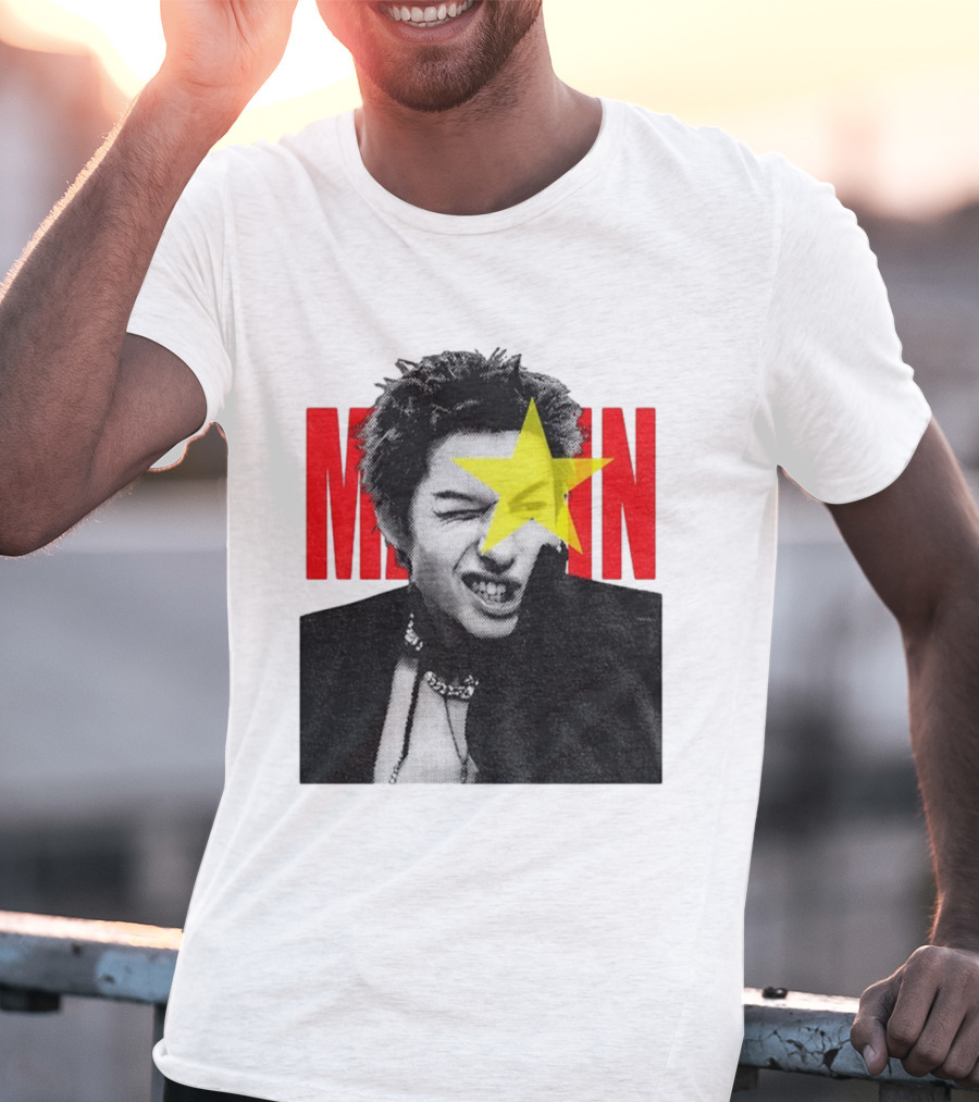 Martin Cortis Vintage Kpop Star 90s Style Iconic Yellow Star T-Shirt