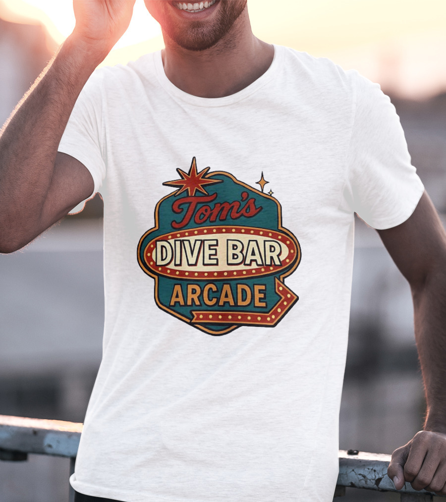 Tom's Dive Bar Arcade Retro Sign Neon T-Shirt