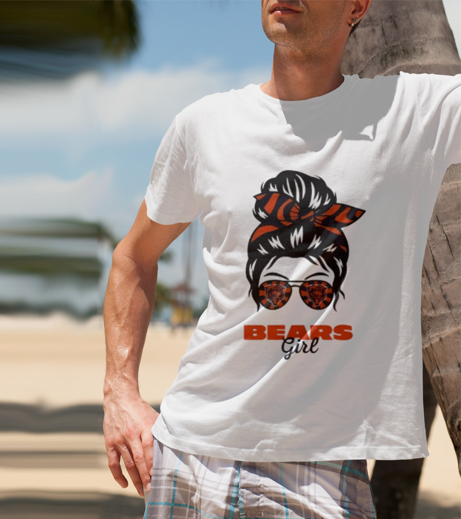 Chicago Bears Girl Messy Bun Glasses Football Fan T-Shirt