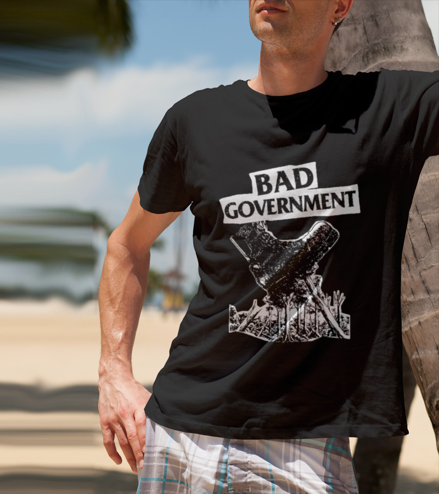 Bad Government Tree Stump Political Satire T-Shirt