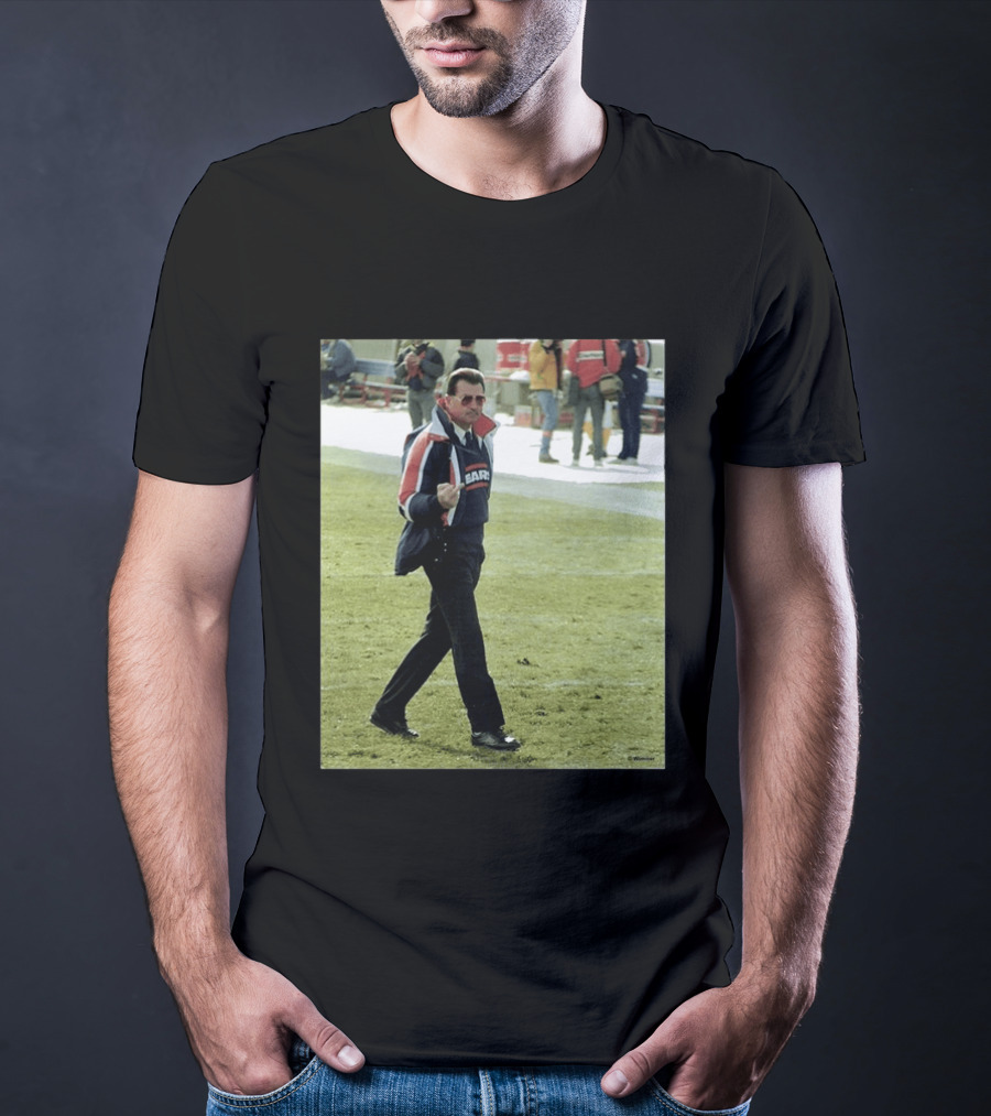 Chicago Bears Mike Ditka Da Coach Middle Finger Meme T-Shirt