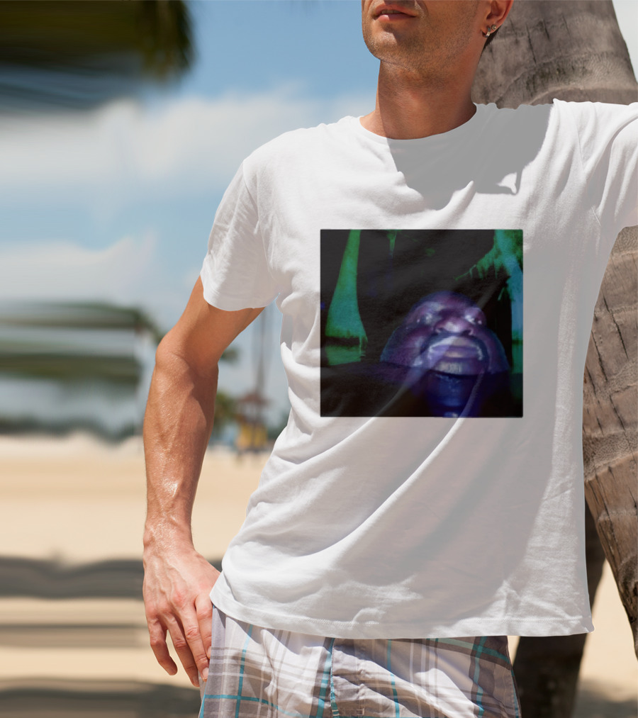 Shaquille O'Neal Meme Head Emerging From Swamp T-Shirt