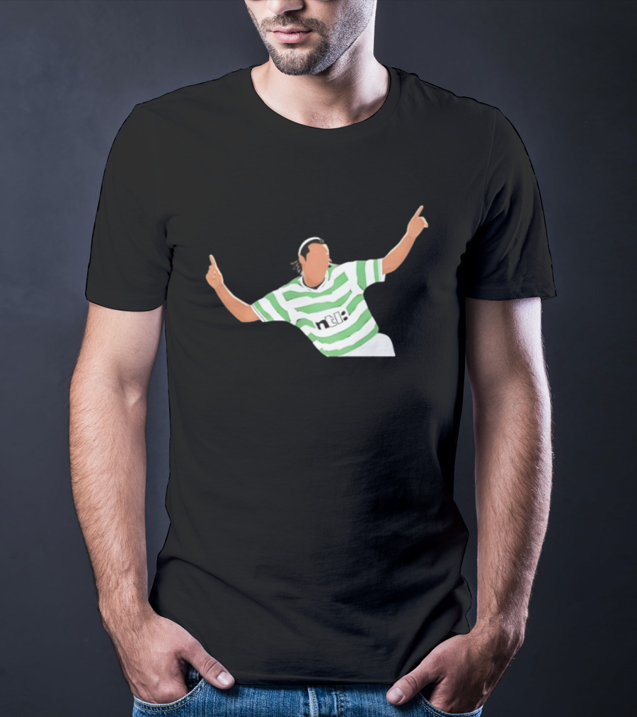 Henrik Larsson Celebrating In Celtic FC Hoops With Ntl Sponsorship T-Shirt