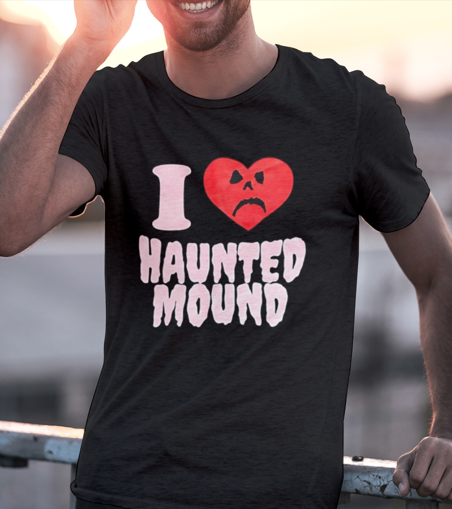 I Love Haunted Mound Heart Face T-Shirt