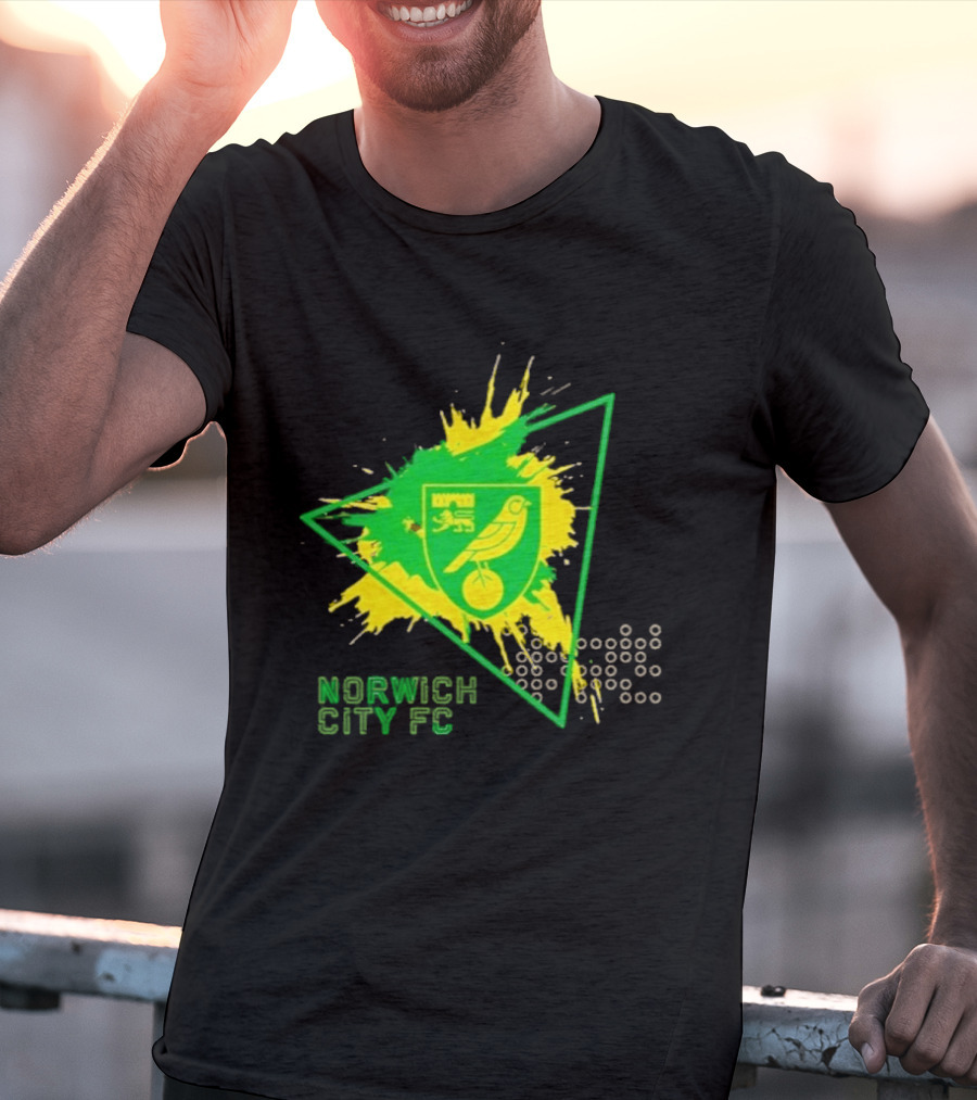 Norwich City FC Junior Crest Splash Triangle T-Shirt