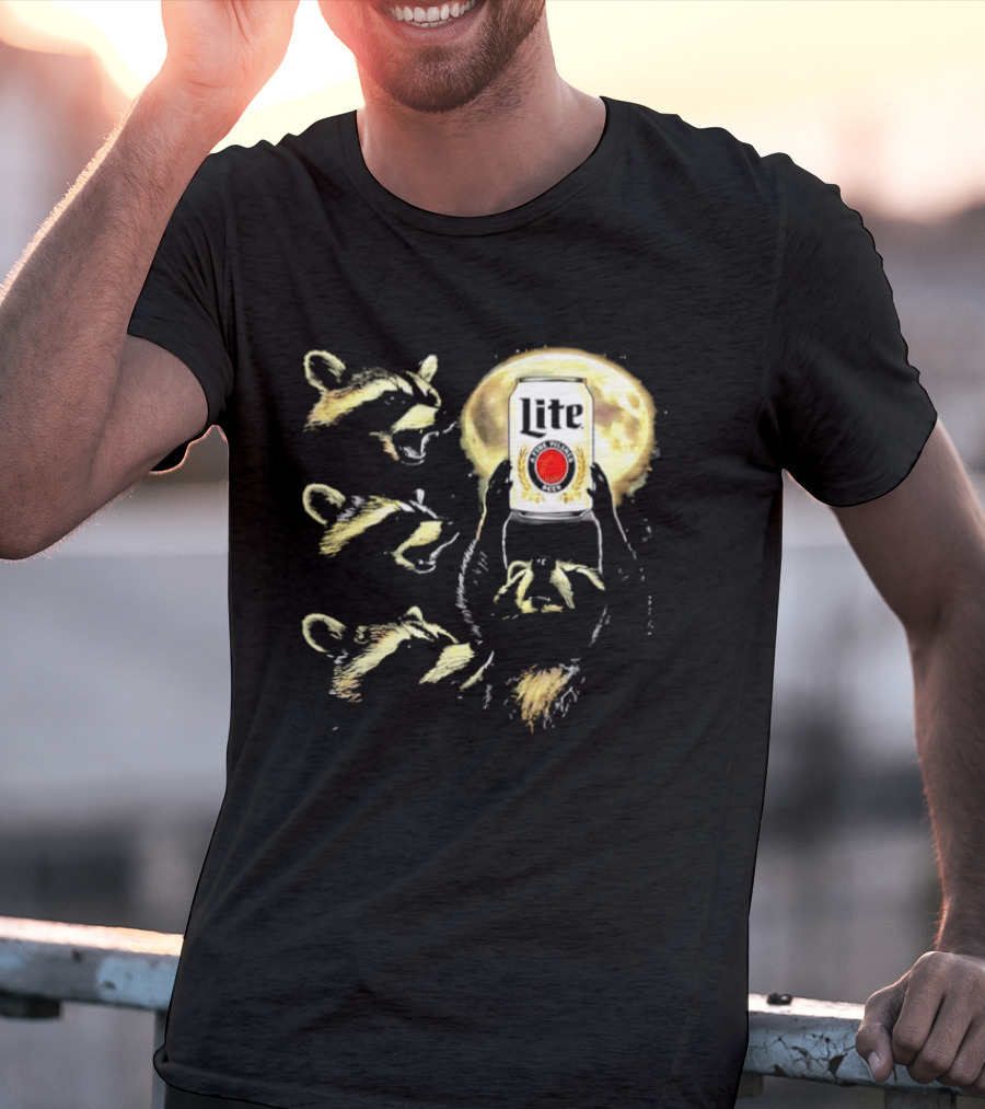 Four Raccoons Howling At Moon With Miller Lite Can T-Shirt