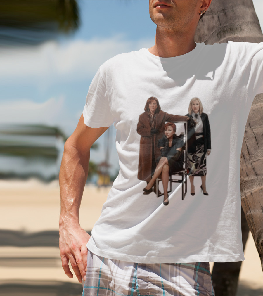 Catherine O'Hara Moira Schitt's Creek Iconic Fashion Ensemble T-Shirt