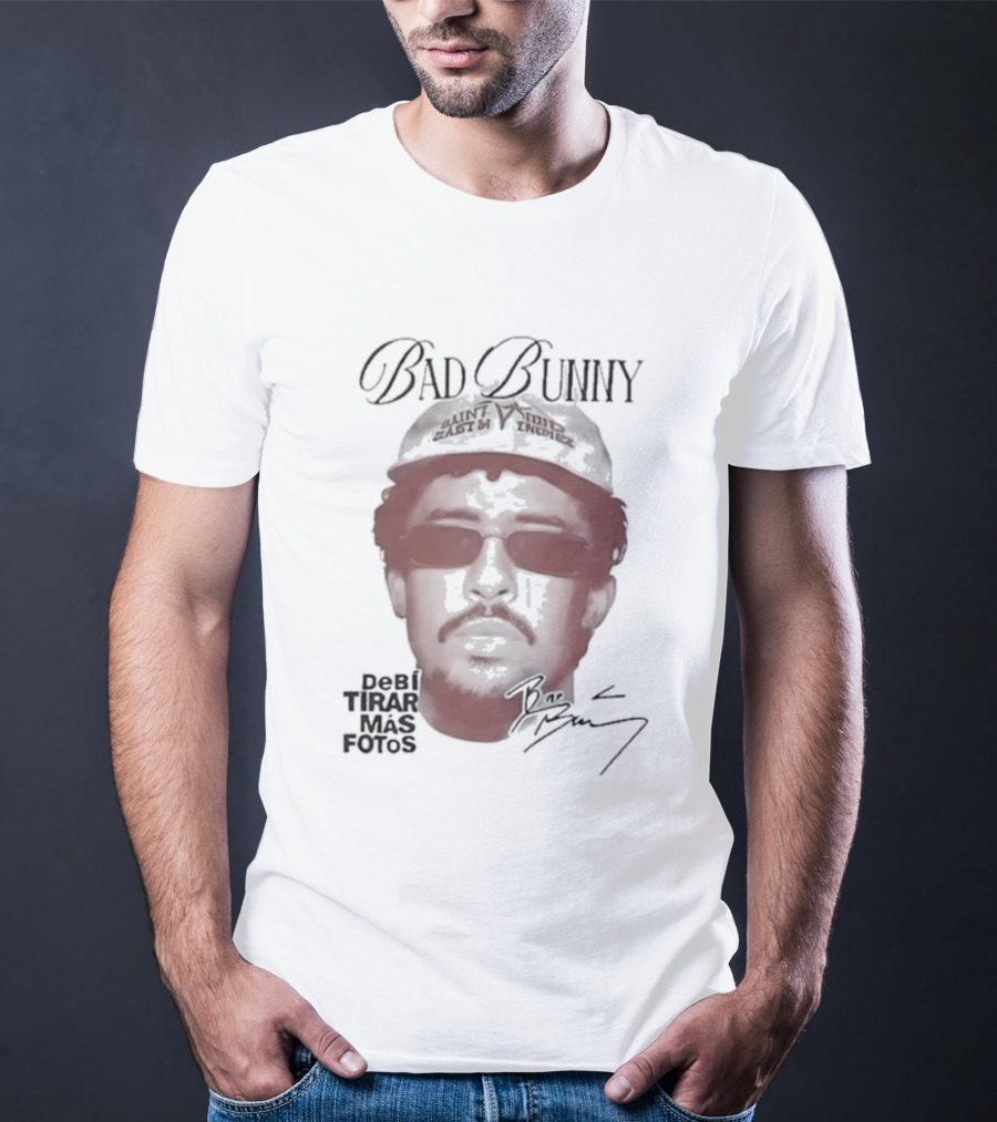 Bad Bunny Debi Tirar Mas Fotos Face T-Shirt