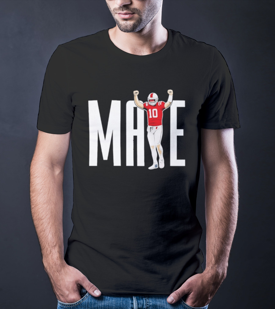 MAYE 10 New England Football Legend In The Making T-Shirt