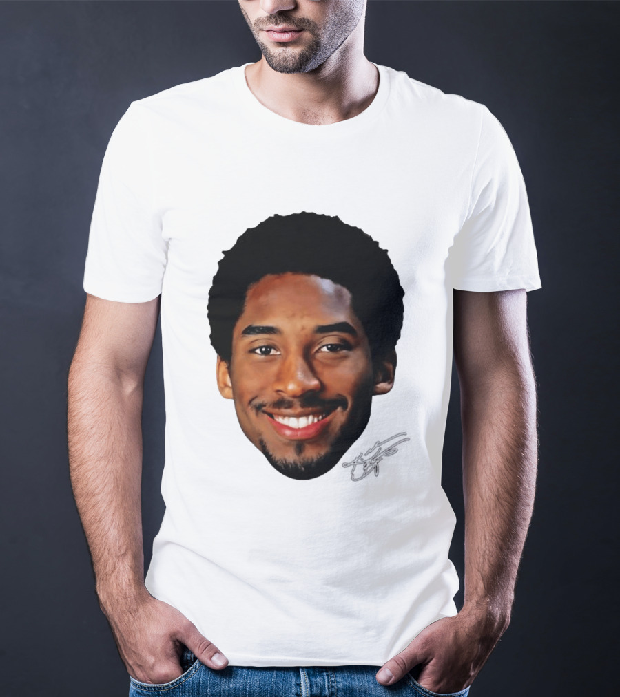 Kobe Bryant Big Face All Smiles NBA Legend T-Shirt