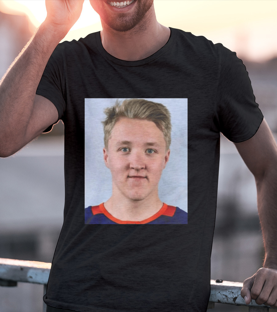 Simon Holmstrom New York Islanders Profile Player T-Shirt