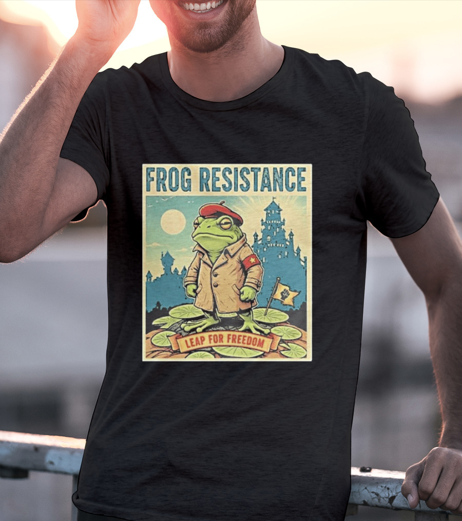 Classic Frog Resistance Leap For Freedom Castle Beret Moonlight Lily Pads T-Shirt