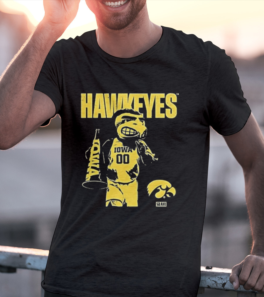 Iowa Hawkeyes Herky The Hawk 00 Slam Basketball T-Shirt