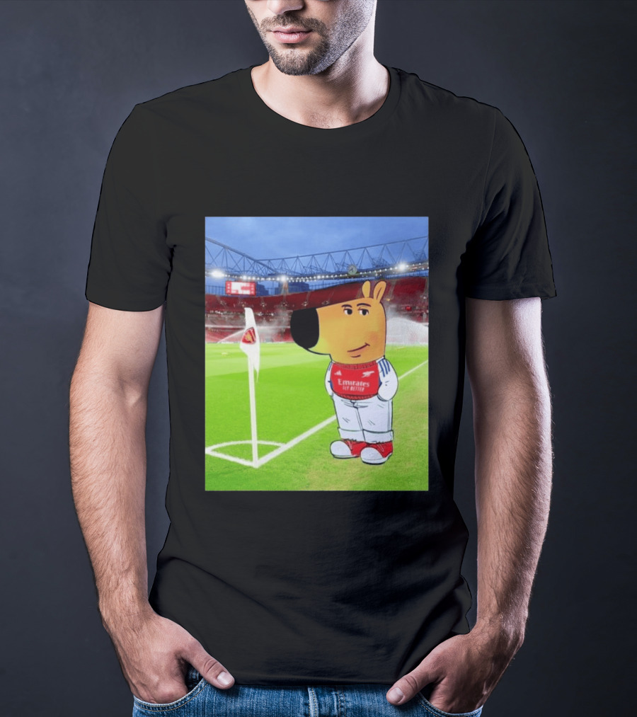 Chill Cartoon Dog In Arsenal Kit At Stadium Awaiting UCL Victory T-Shirt