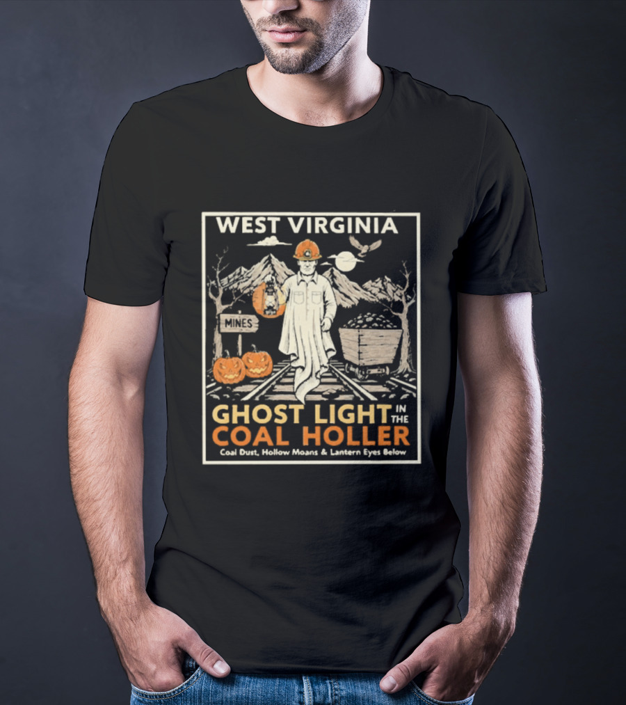 West Virginia Ghost Light In The Coal Holler Halloween Lantern Pumpkins Mountains T-Shirt