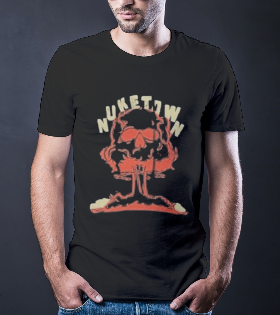 Call Of Duty Nuketown Skull Explosion Cloud T-Shirt