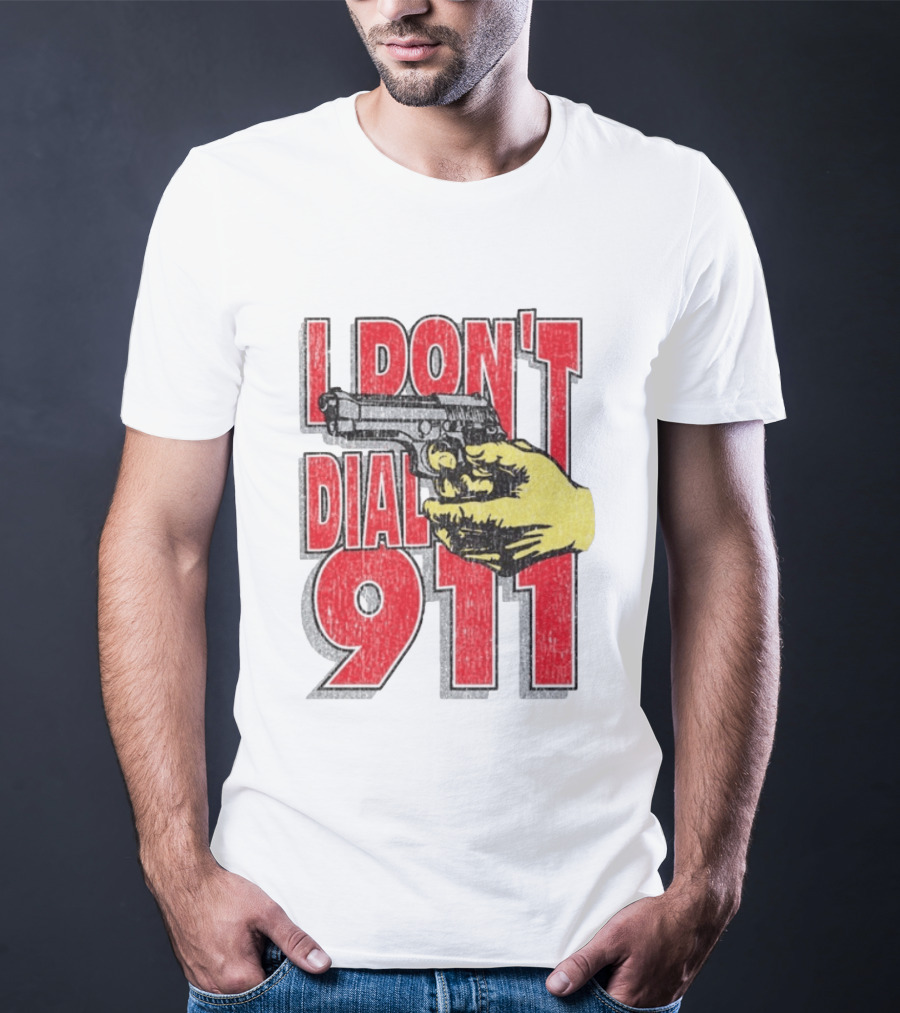 Handgun I Don't Dial 911 Retro Bold Red T-Shirt