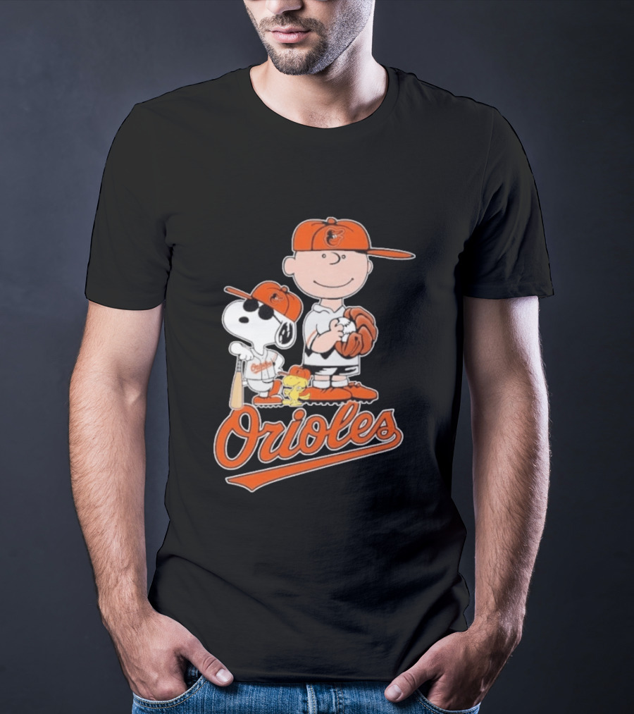 2026 Snoopy Charlie Brown Peanuts Baseball Orioles T-Shirt