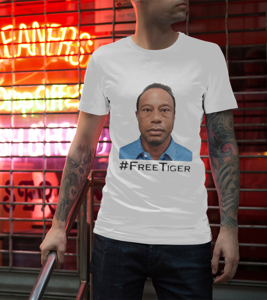 #FreeTiger Shot Iconic Arrest Image T-Shirt