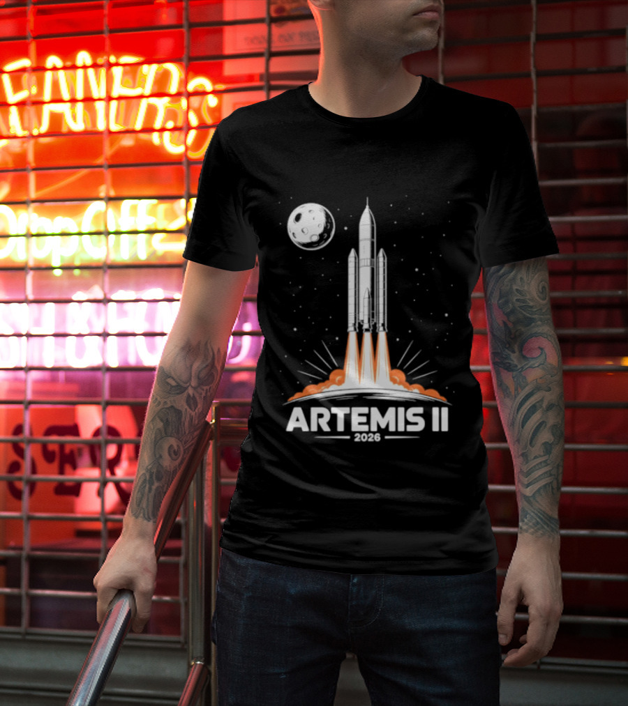 Artemis II 2026 Rocket Launch To The Moon With Spacecraft And Moon T-Shirt