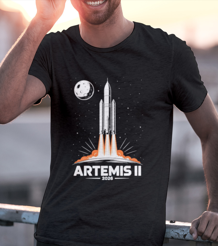 Artemis II 2026 Rocket Launch To The Moon With Spacecraft And Moon T-Shirt