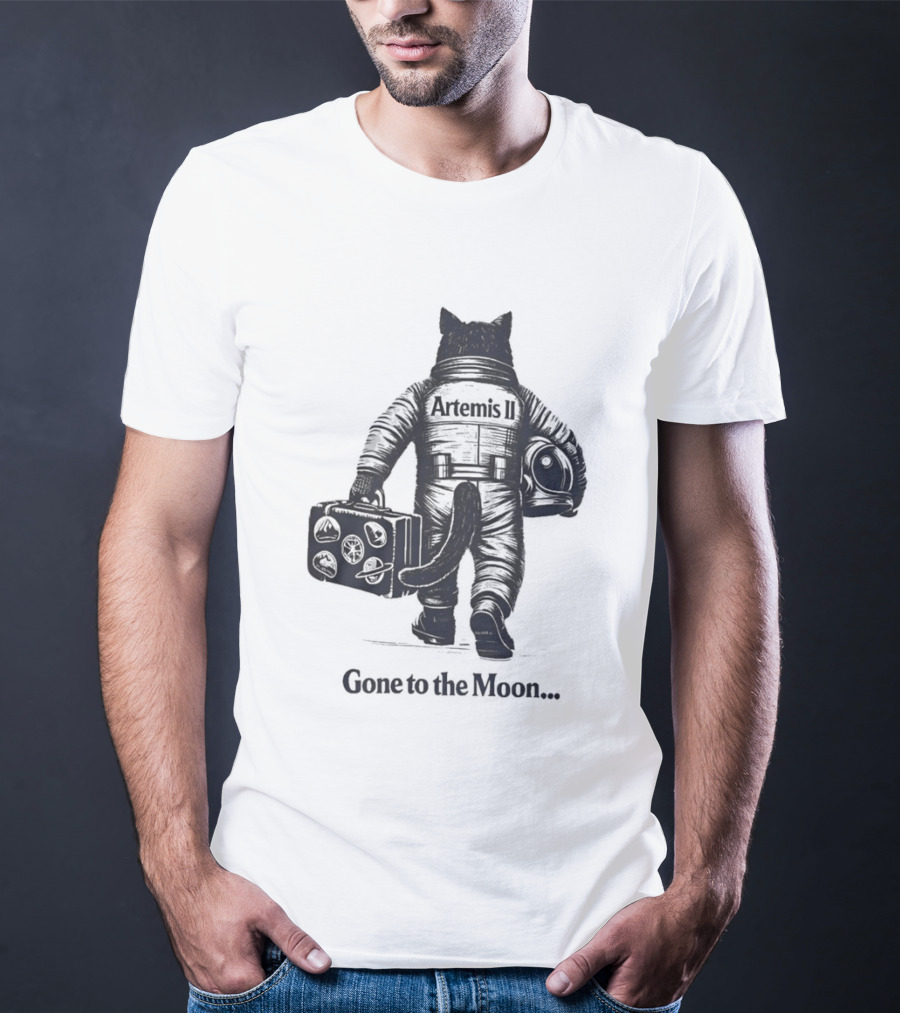 Artemis II Moon Mission Cat Astronaut Gone To The Moon T-Shirt
