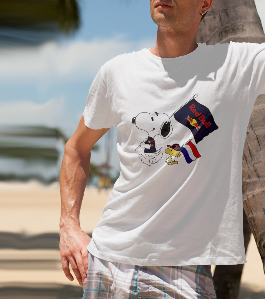 Snoopy Woodstock Red Bull Racing F1 Flag Peanuts Character Collaboration T-Shirt