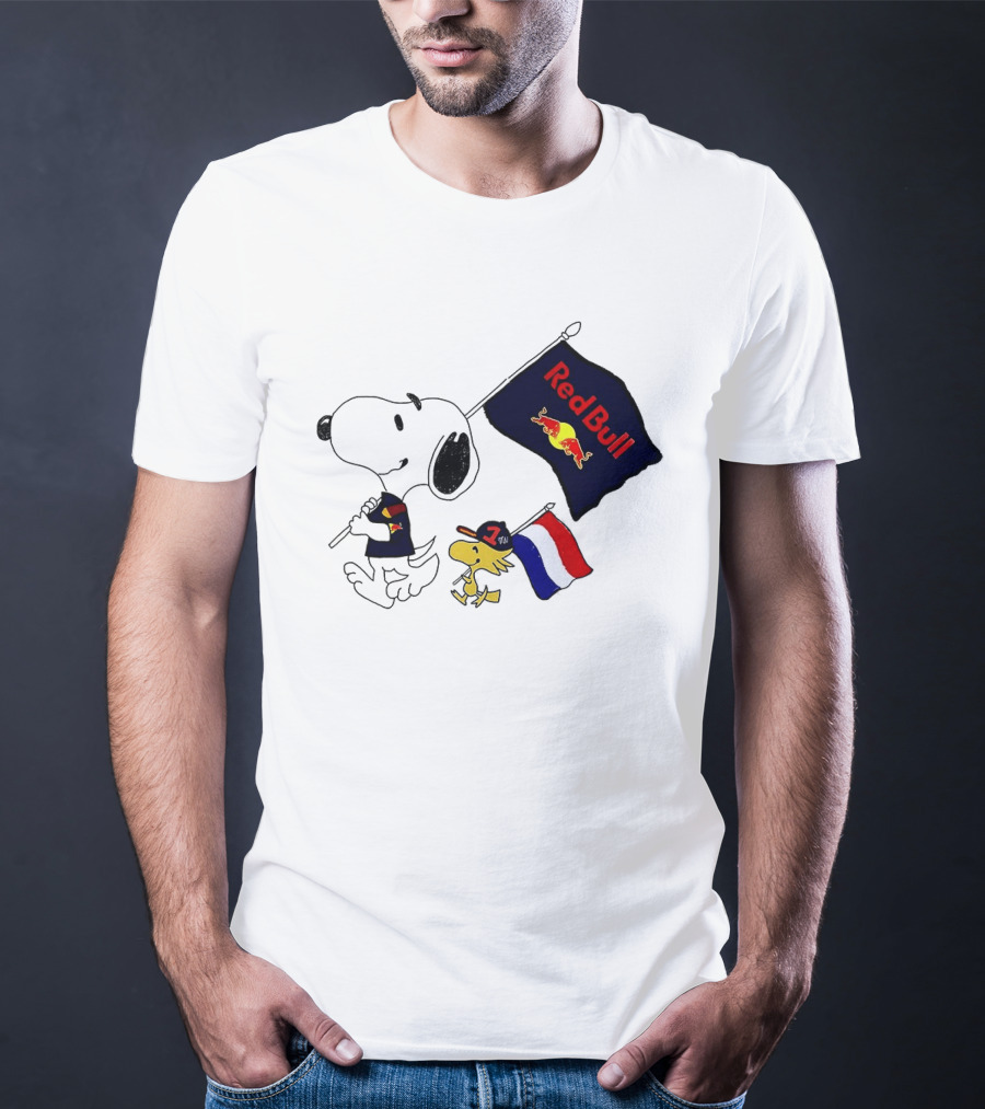 Snoopy Woodstock Red Bull Racing F1 Flag Peanuts Character Collaboration T-Shirt