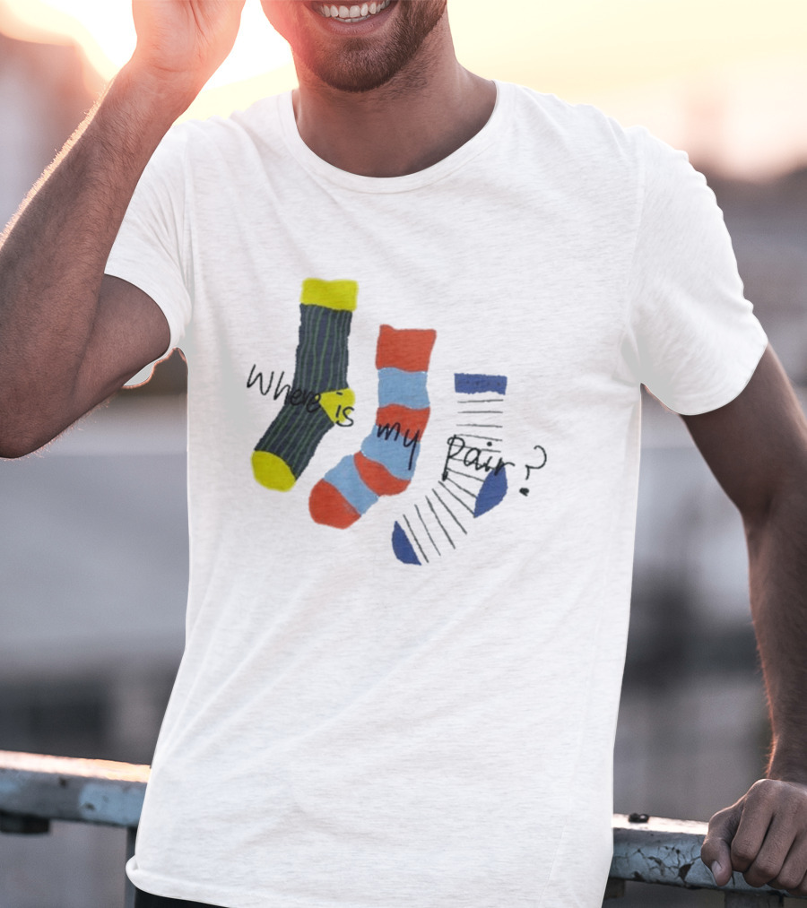 ANGLAN Where Is My Pair Socks Half T-Shirt