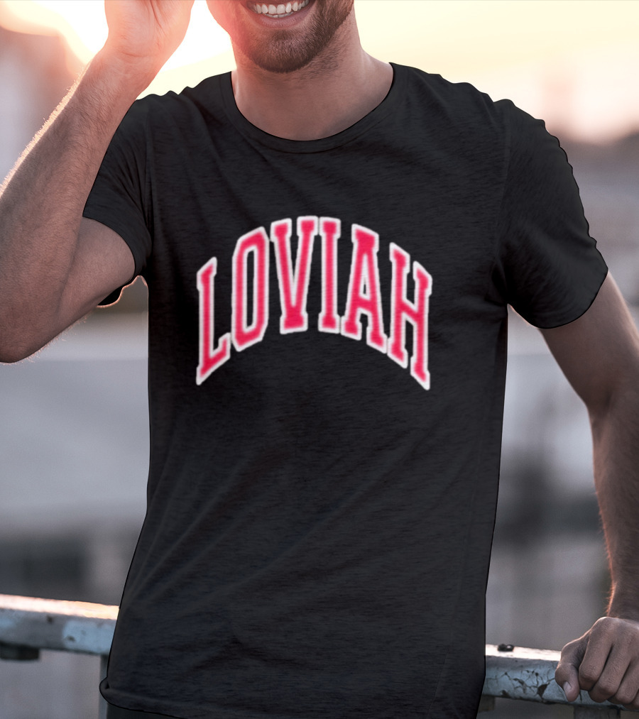 Empire Loviah Team Bold Red Arch Lettering T-Shirt