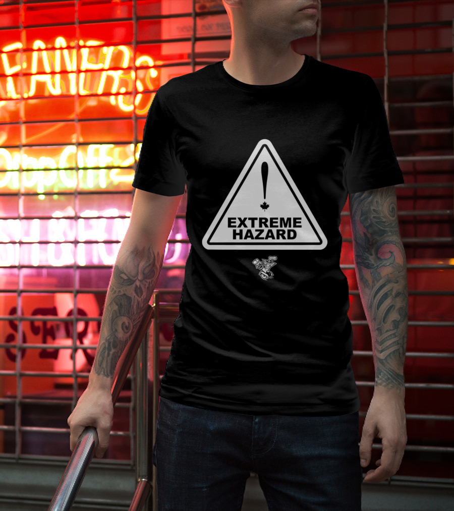 Extreme Hazard Attention Canadians Warning Sign Icon Canada Maple Leaf Moto T-Shirt