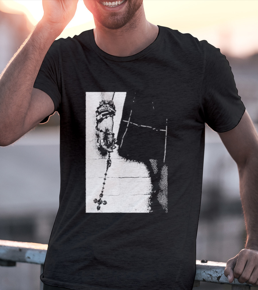 The Pretty Reckless Rosary Baphomet XScreaming T-Shirt