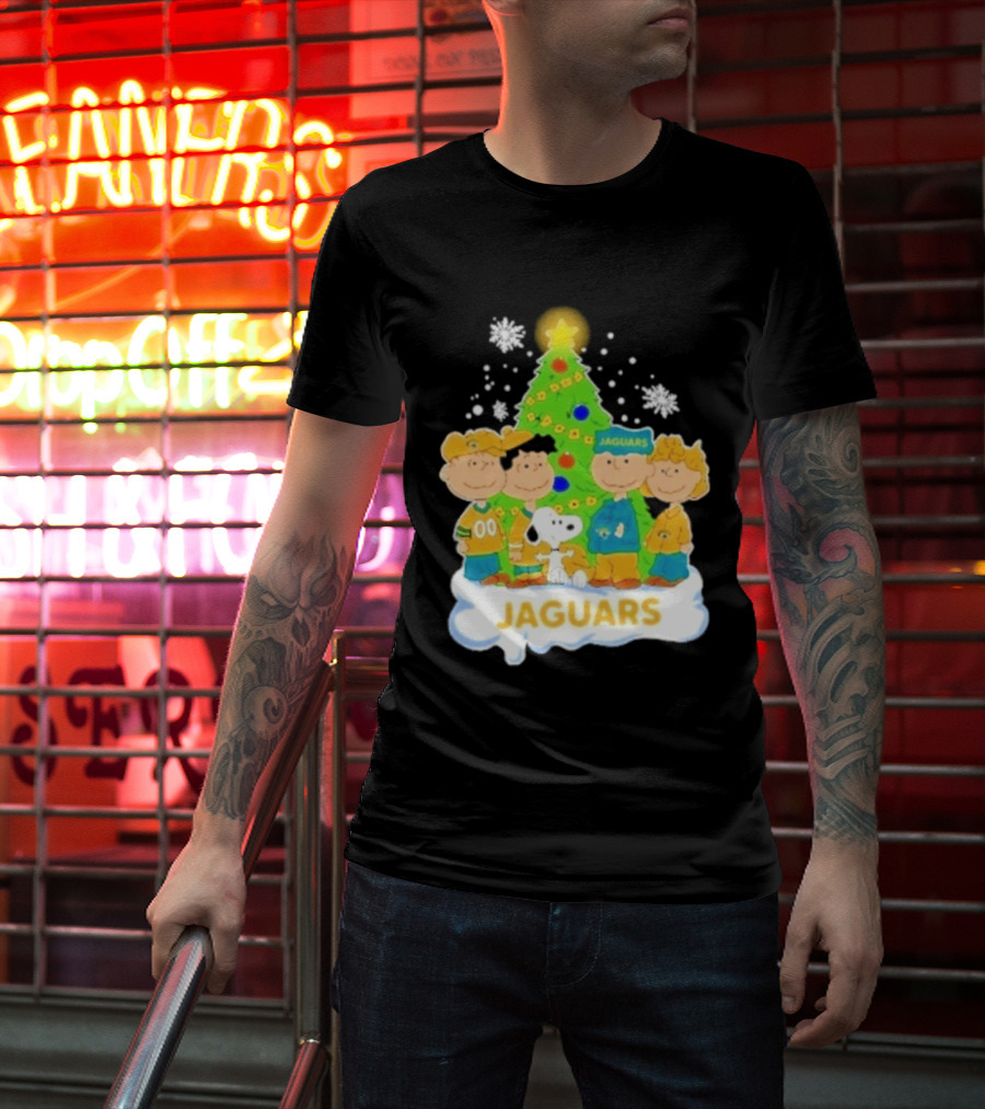 Jacksonville Jaguars Snoopy Peanuts Christmas Tree Celebration T-Shirt