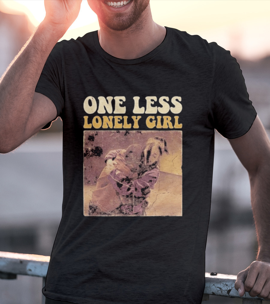 Billie Eilish Justin Bieber One Less Lonely Girl Vintage Style Hug Scene T-Shirt