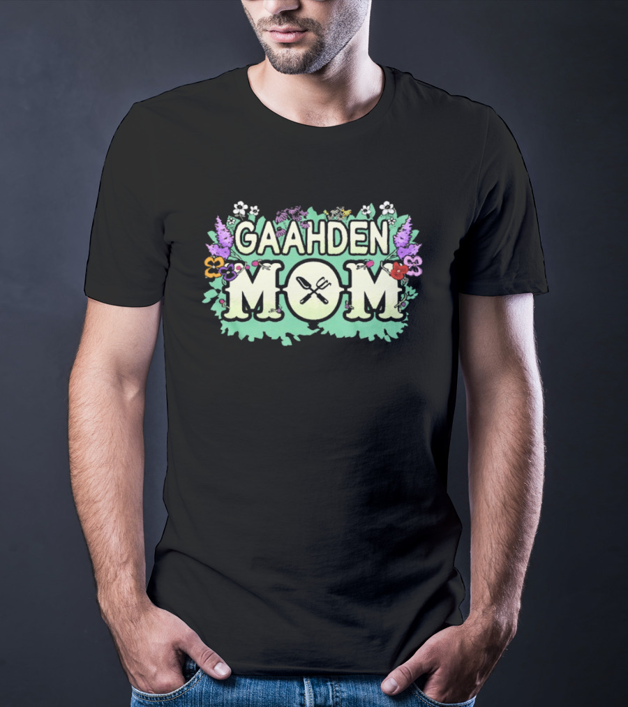 Gaahden Mom Gardening Tools Floral T-Shirt