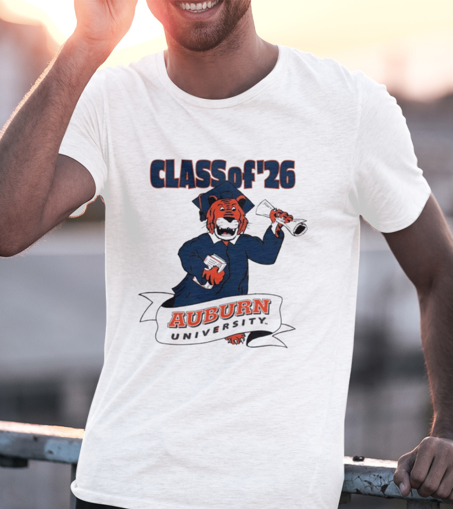Auburn University Class Of 2026 Tiger Graduation T-Shirt