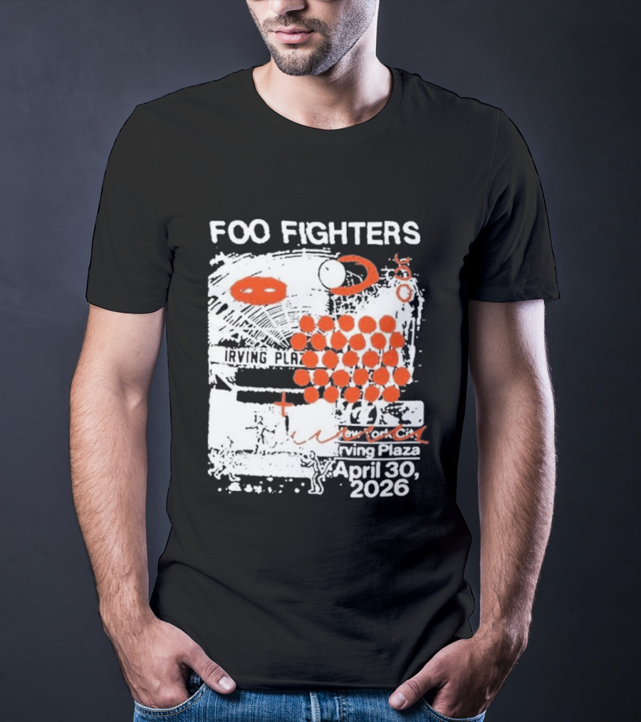 Foo Fighters April 30 New York 2026 Red Dots Abstract T-Shirt