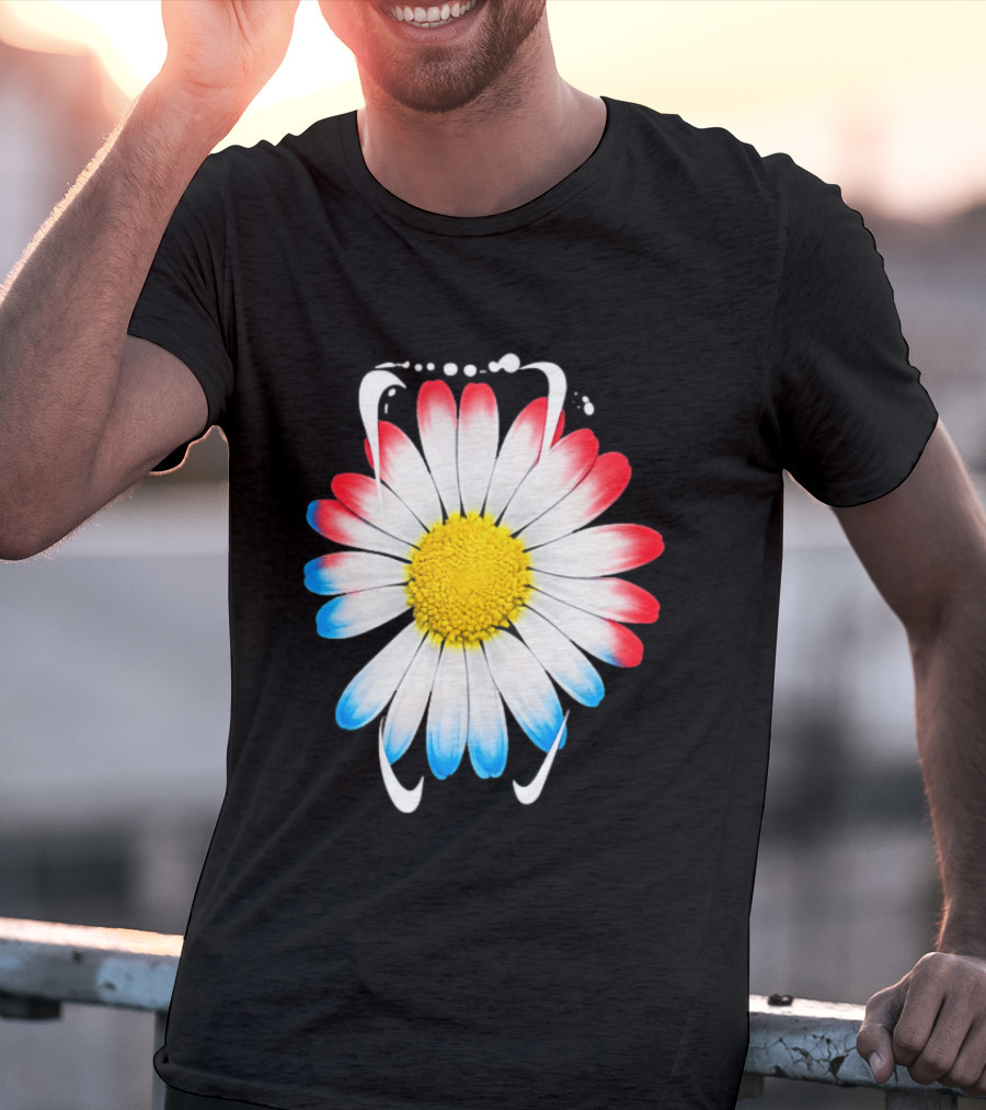 G Dragon Daisy Red Blue Petals T-Shirt