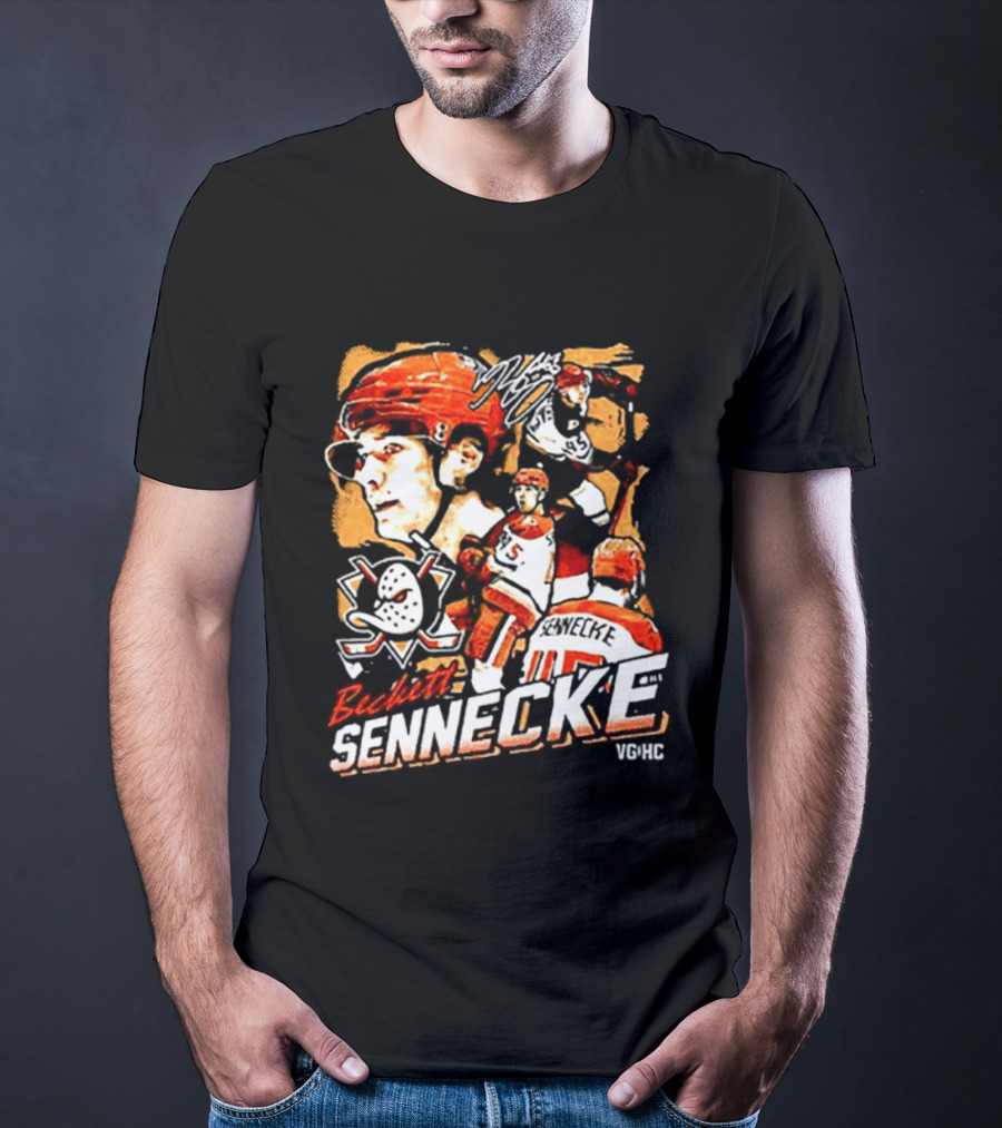 Beckett Sennecke Oregon Ducks Hockey Collage T-Shirt