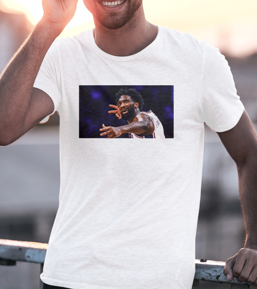 Adrian Odie Smith A Basketball Hall Of Famer Who Played At Kentucky And In The NBA Dies At 89 T-Shirt