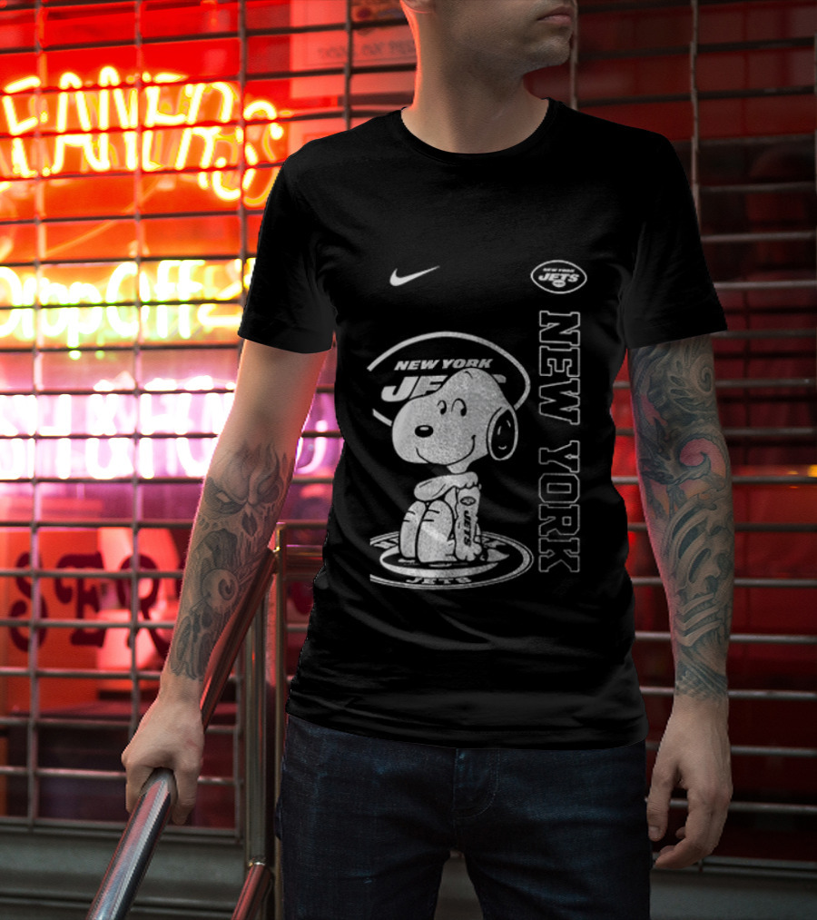 New York Jets Snoopy Yes I'm Old Thank You For The Memories T-Shirt