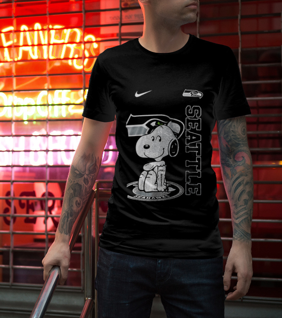 Nike Seattle Seahawks Snoopy Thank You For The Memories T-Shirt