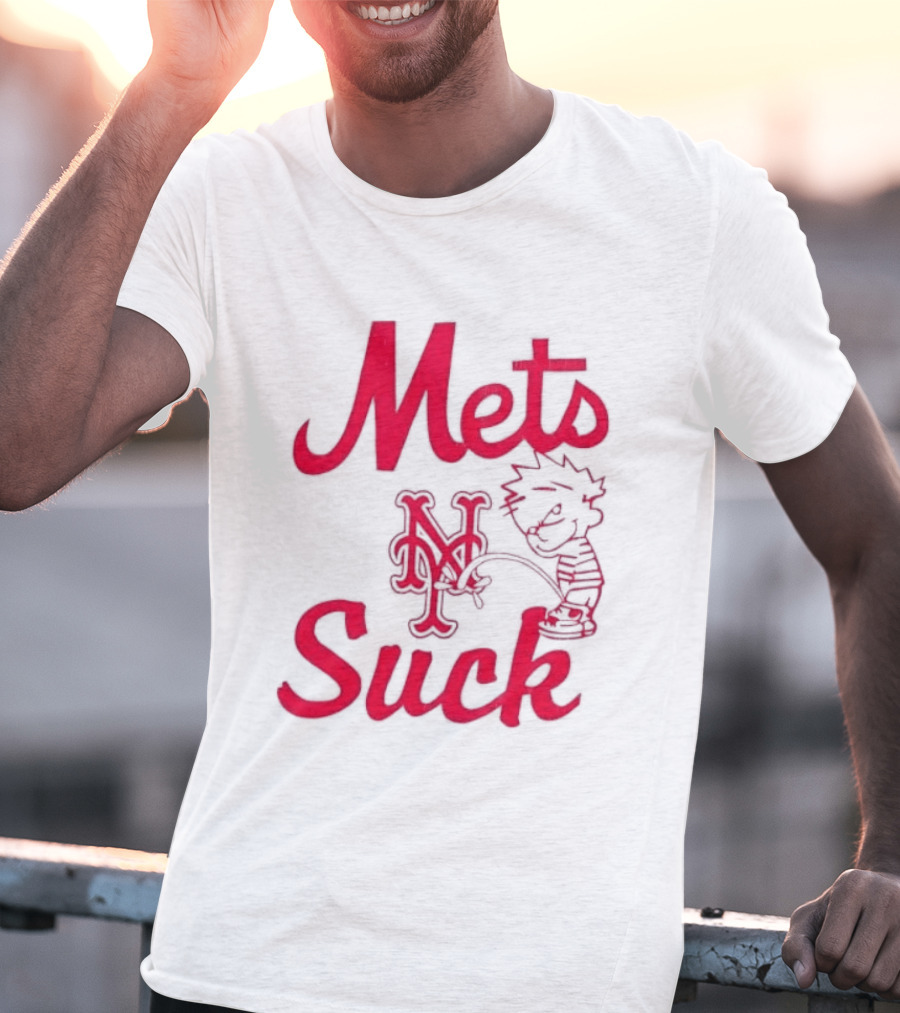 Mets Suck Peeing New York Baseball Fan Humor T-Shirt