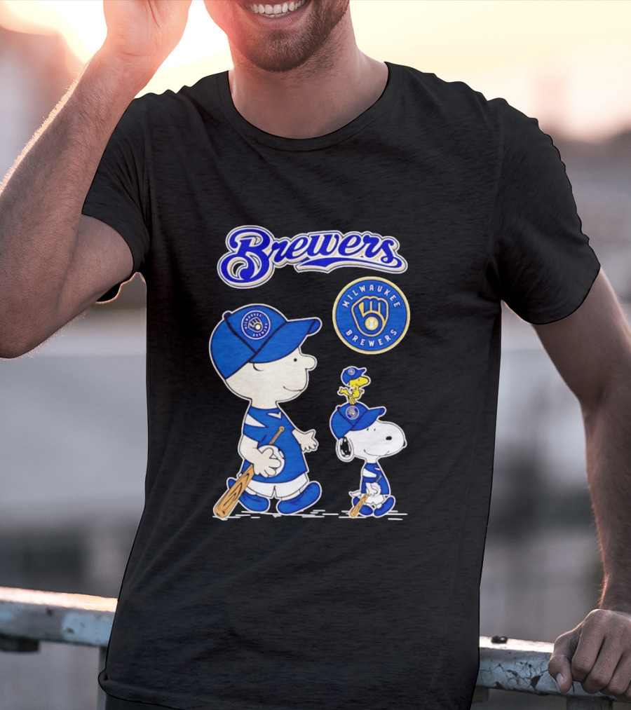 Brewers Charlie Brown Snoopy Woodstock Milwaukee Brewers T-Shirt
